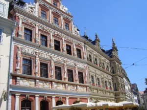 Das Haus zum breiten Herd und das benachbarte Gildehaus